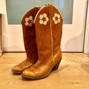 Vintage Acme Daisy Brown Leather Cowboy Boots